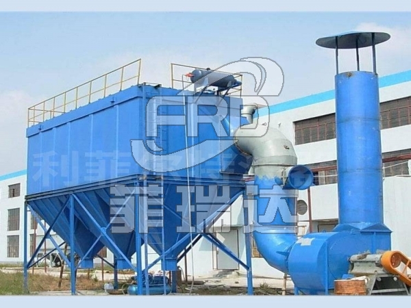 15萬風量低壓脈沖袋式除塵器